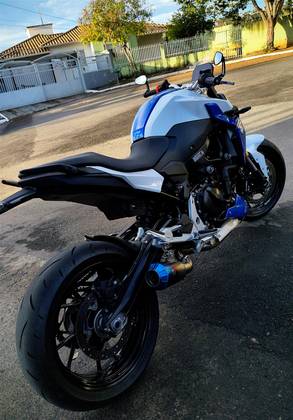 BMW F 900 R SPORT PLUS BMW F 900 R SPORT PLUS